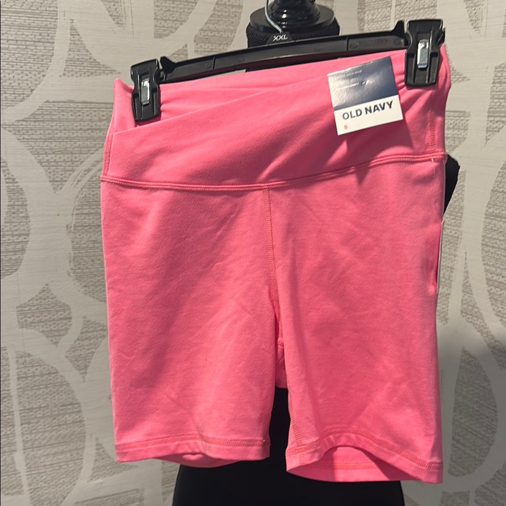 Old Navy Extra High-Rise criss cross waist 6 inch bike shorts pink size s NWT